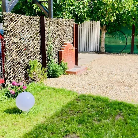 Casa De Oaspeti 2 Mai