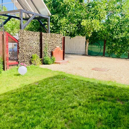 Casa De Oaspeti 2 Mai 3*